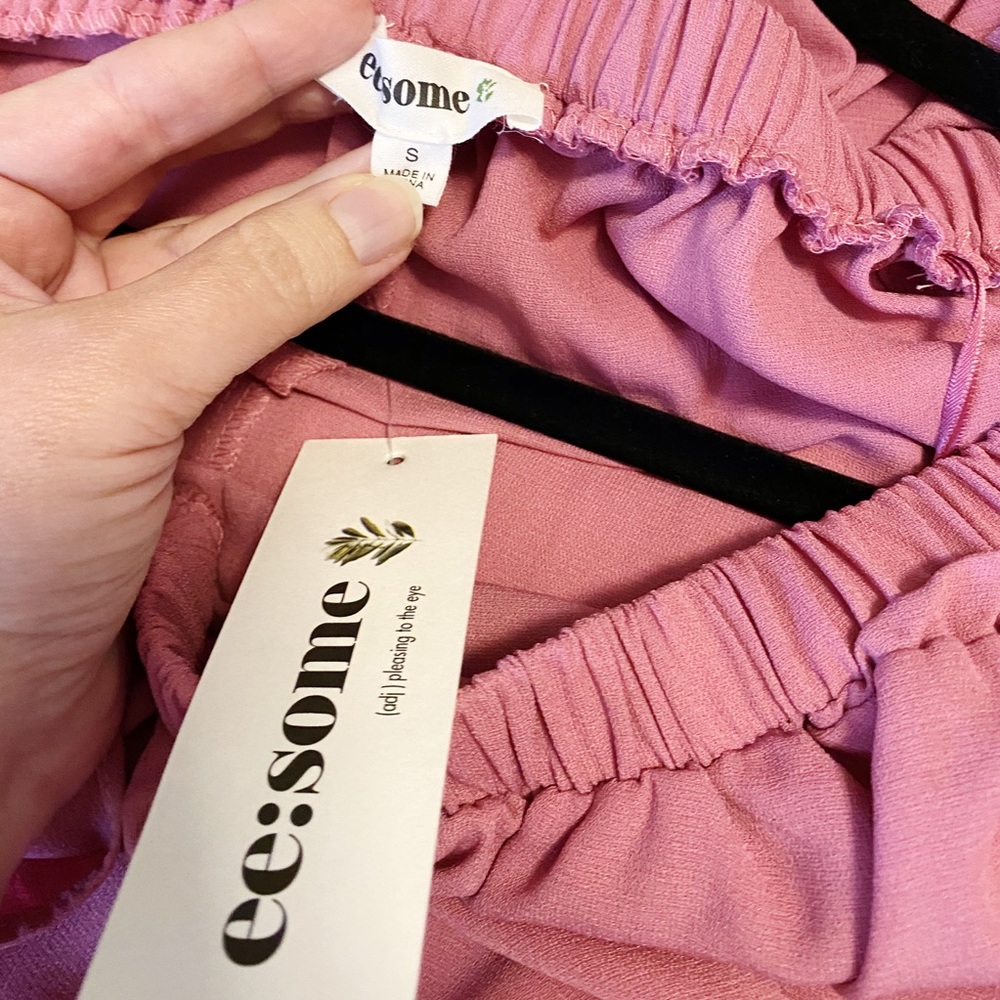 ONE LEFT Off Shoulder Ruffle Maxi Dress Pink Small - Picture 7 of 7